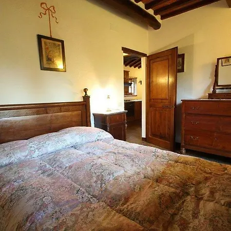 Il Borgo Sleeps 4 Air Con T586333