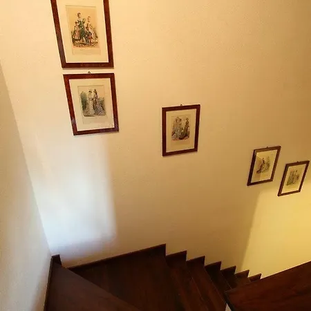 Villa Il Borgo Sleeps 4 Air Con T586333 *